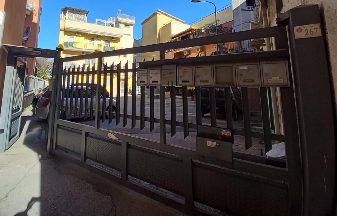 Affittacamere Iria Pomigliano d'Arco Exterior photo